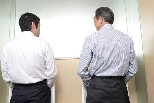 problemas com a micção devido a prostatite